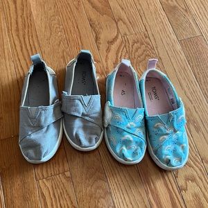 Toms size 10T set of two pairs